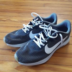 Men's Nike Downshifter Size 12